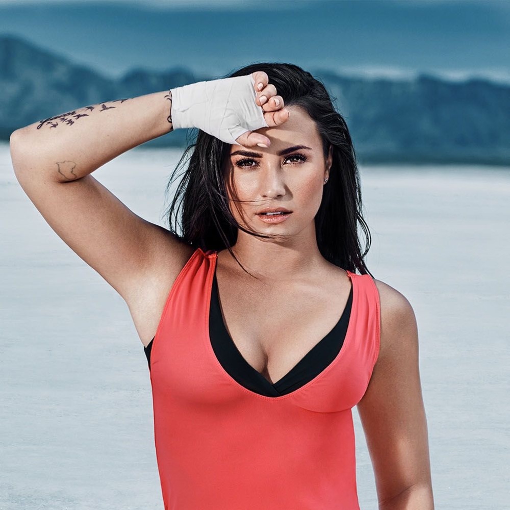 Demi Lovato confident tank